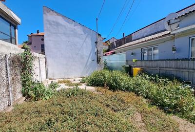 Casă individuală cu 2 camere în Tomis II