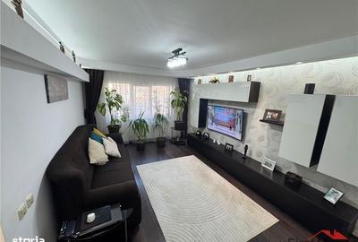 Apartament cu 3 camere, mobilat în Central - 1
