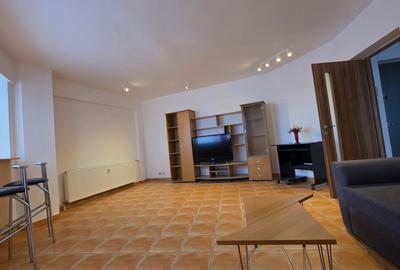 Apartament cu 2 camere decomandat în Panduri - 3