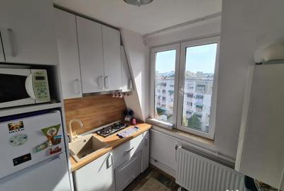 Apartament cu 4 camere decomandat, mobilat în Sărari - 6