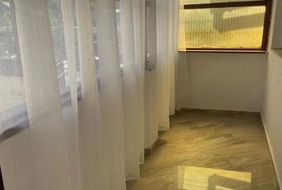 Casă cu 2 camere cu Teren 300 Mp în Central - 1