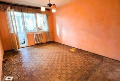 Apartament cu 3 camere decomandat în Tătărași - 9