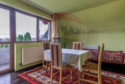 Casă cu 6 camere cu Garaj în Central - 12