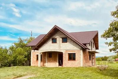 Vand vila la ro?u la 4 km de Roman - 1