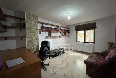 Apartament cu 3 camere, 2 balcoane, centrala proprie Spitalul Judetean
