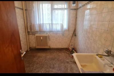 Apartament cu 3 camere semidecomandat în Titan - 10