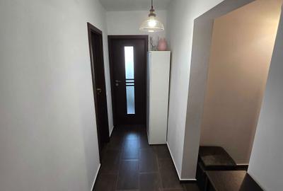 Apartament cu 2 camere decomandat în Titan - 5