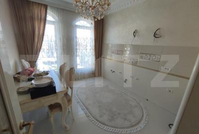 Casă cu 4 camere cu Teren 600 Mp în Central - 3