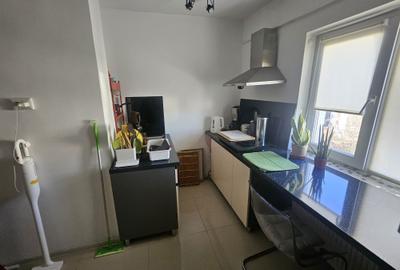 Apartament cu 3 camere semidecomandat în Mihai Bravu - 3
