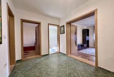 Apartament decomandat 3 camere de închiriat în Piața Bălcescu - 8