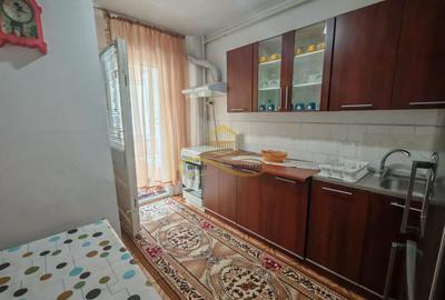 Apartament cu 3 camere decomandat, mobilat în Alexandru cel Bun - 6