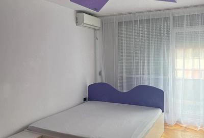 Apartament cu 3 camere decomandat în UTA - 2