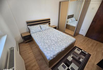 Apartament cu 2 camere decomandat, mobilat în Est