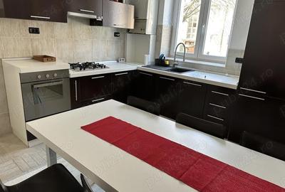 Apartament cu 2 camere decomandat în Central - 2