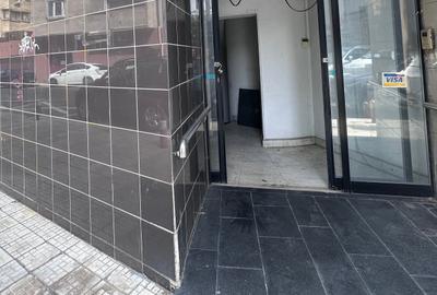 Universitate.Spatiu comercial - birouri.Parter.Bloc nou - 1