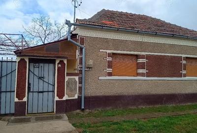 Casă cu 2 camere cu Teren 1014 Mp în Cordău - 10