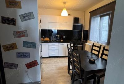 Apartament cu 3 camere decomandat în Drumul Taberei - 5