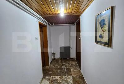 Casă cu 5 camere cu Teren 183 Mp în Central - 7