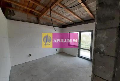 Casă cu 4 camere cu Teren 200 Mp în 1 Decembrie - 4