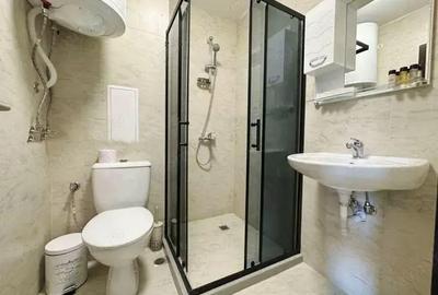 Garsonieră decomandată în Torontalului