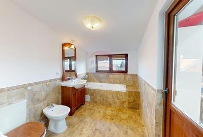 Duplex integral renovat, 3 camere , 2 bai, garaj, 403 mp teren - 6