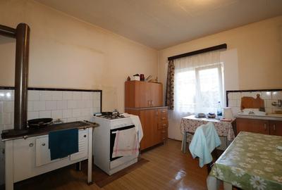 Sinaia – Central, apartament cu 3 camere si teren propriu! - 5