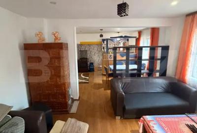 Casă cu 5 camere cu Teren 2000 Mp în Central - 10