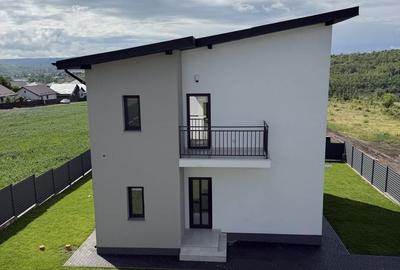 Casă cu 4 camere cu Teren 410 Mp în Miroslava - 14
