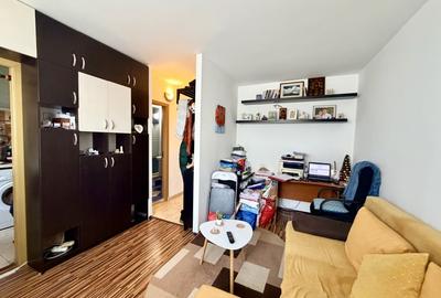 Garsoniera cu centrala proprie, langa Parc si Spital; 10  min metrou - 4