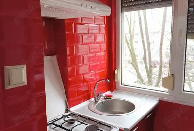 Apartament cu 2 camere decomandat în Micro 16 - 5