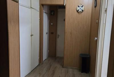 Ap. 2 cam. decomandat, etaj 2, Sid - Vest - 5