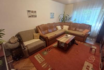 Apartament cu 2 camere decomandat, mobilat în Mărăști