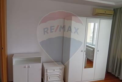 Apartament cu 3 camere semidecomandat, mobilat în Central - 7