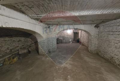 Spatiu ultracentral Craiova de inchiriat - 6