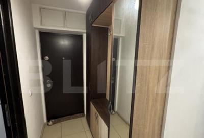 Apartament cu 3 camere decomandat în 9 Mai - 2