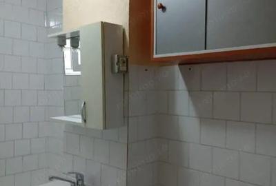 Apartament cu 3 camere decomandat în Micro 20 - 6