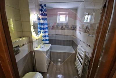 Apartament cu 2 camere de inchiriat in zona 1 Mai - 10