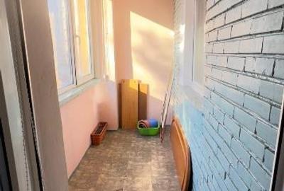 Apartament cu 4 camere decomandat în Răcădău - 18