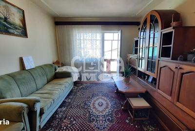 Apartament cu 2 camere semidecomandat în Micro 6