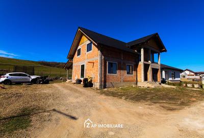 Casă individuală cu 6 camere cu Canalizare în Nazna - 2