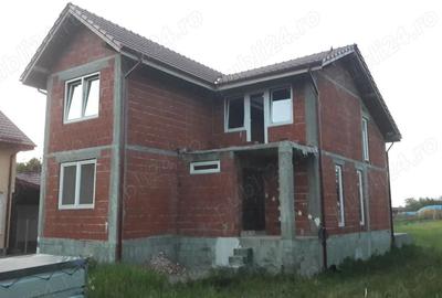 Casă cu 3 camere cu Teren 1501 Mp în Micula - 6