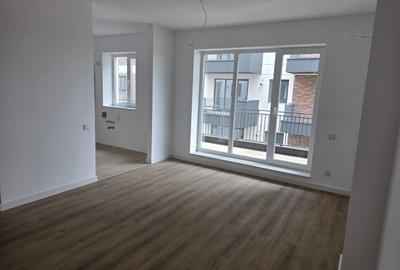 Apartament cu 2 camere decomandat în Central - 3
