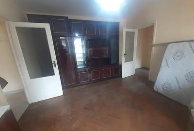 Cosbuc, 2 camere, parter - 3