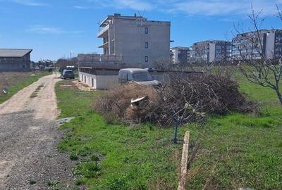 Teren de 600 mp, în Central - 3