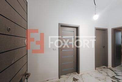 Apartament cu 2 camere decomandat în Giroc