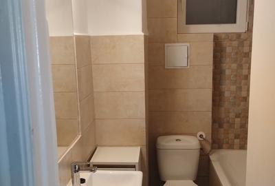 Garsonieră decomandată în Unirii - 1