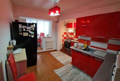 Vand apartament 3 camere - 1