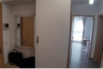 Apartament cu 2 camere decomandat în Tractorul - 7