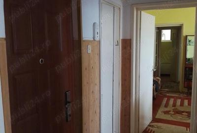 Apartament cu 3 camere decomandat în Moldova Veche - 2