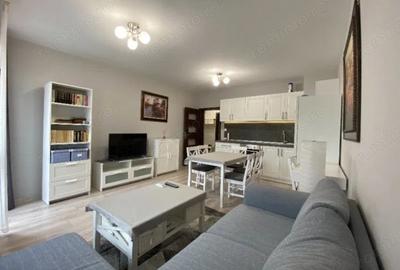 Apartament cu 3 camere în Apărătorii Patriei - 2